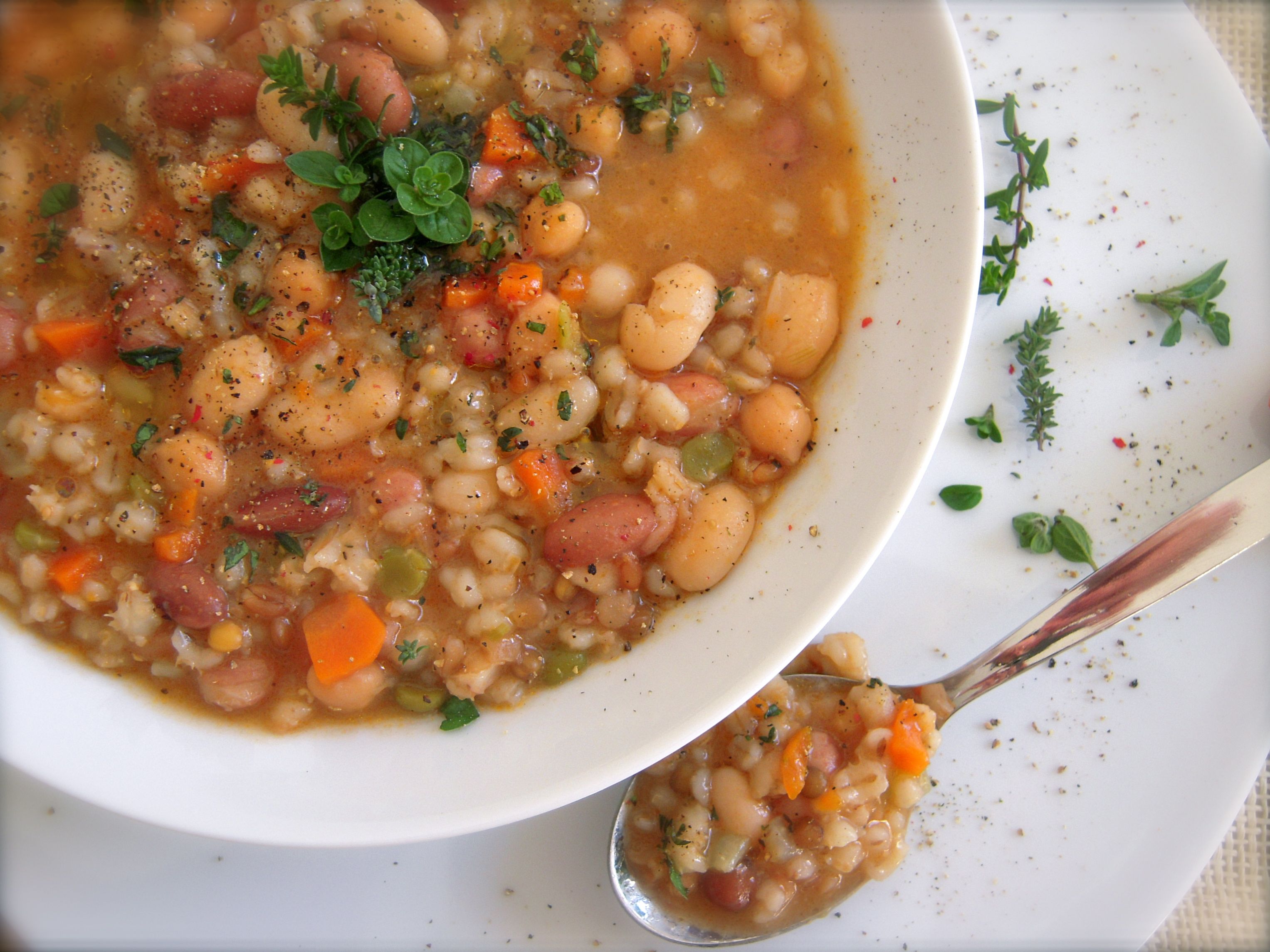 zuppa-di-cereali-e-legumi